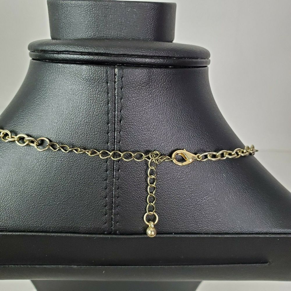 Green Gold Tiered Gem Necklace Costume Jewelry - Picture 2 of 3